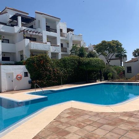 Quiet Family Apartment, 4 Pools, Close To The Beach And Golf, La Marina Alcaidesa 9 02 Bagian luar foto