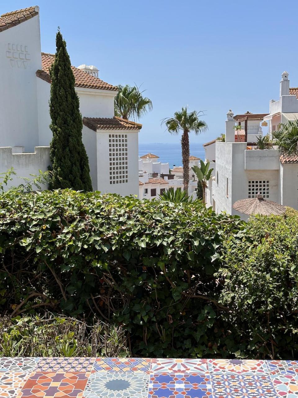 Quiet Family Apartment, 4 Pools, Close To The Beach And Golf, La Marina Alcaidesa 9 02 Bagian luar foto